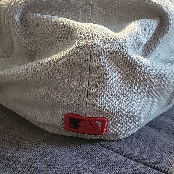 New Era Cincinnati Reds hate - Picture 2 of 3